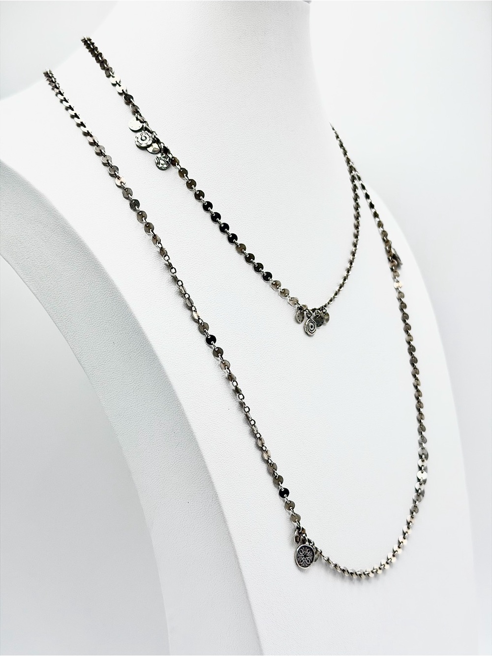 Silpada Festive Glittering Sterling Silver CONFETTI 46” Disc & Charm Necklace - Picture 4 of 15